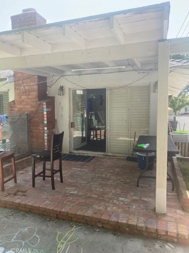 6742 Montclair Dr, Riverside CA  92504-1838 exterior
