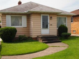 2015 Brookdale Ave, Cleveland, OH 44134-1501