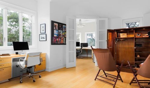 8300 Chalk Knl Dr, Austin TX  78735-1703 exterior