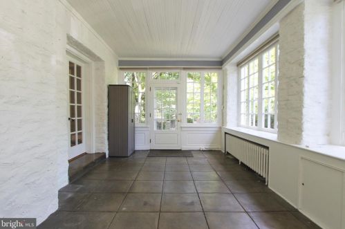 9253 Germantown Ave, Philadelphia PA  19118-2618 exterior