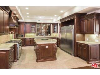 6191 Temple Hill Dr, Los Angeles CA  90068-2916 exterior