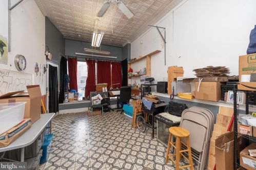 602 52nd St, Philadelphia, PA 19143-2602