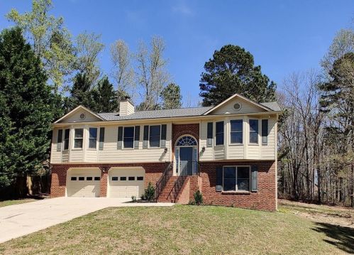 2707 Victoria Woods Ct, Buford, GA 30519-4163