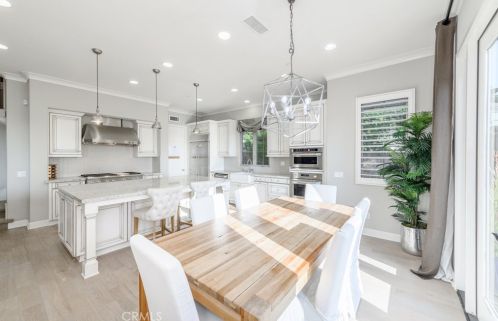 126 Long Fence, Irvine CA  92602-1807 exterior