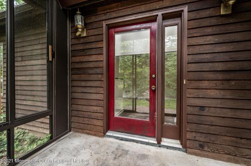 199 Sears Ave, Atlantic Highlands, NJ 07716-2458