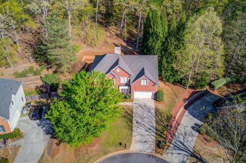 487 Streamwood Ivy Trl, Suwanee, GA 30024-6484