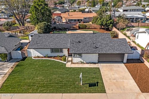 2239 Marshall Ave, Simi Valley, CA 93063-3043