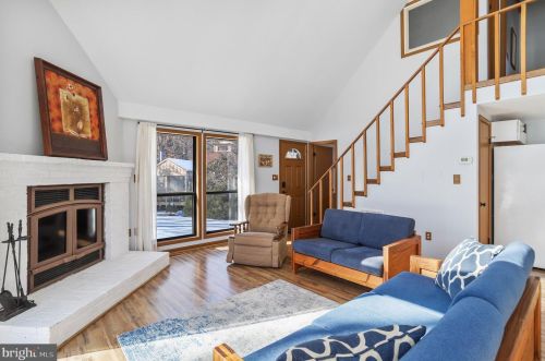 283 The Woods Rd, Hedgesville WV  25427-6886 exterior