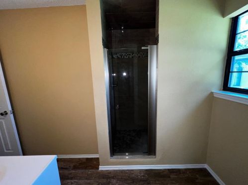 5909 Bowling Dr, Fort Worth TX  76148-3503 exterior