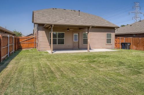 5009 Grayson Rdg Dr, Fort Worth TX  76179 exterior