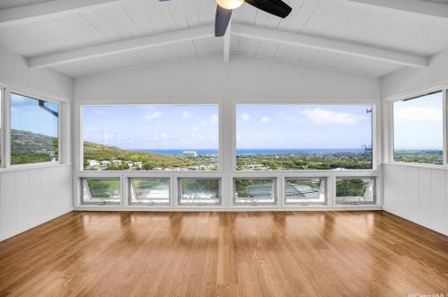 1487 Halekoa Dr, Honolulu, HI 96821-1150