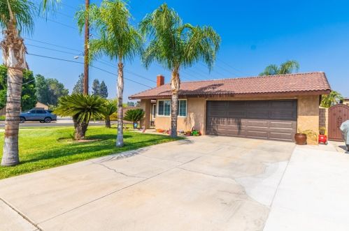 4204 Manx Ct, Riverside, CA 92503-3155