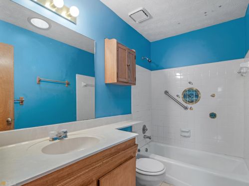 4751 Shadybrook Way, Conyers GA  30094-4461 exterior