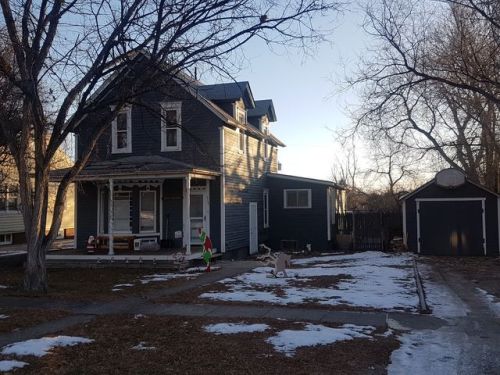 313 Maple St, Gordon, NE 69343-1244