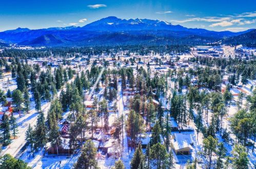 251 Gunnison Ave, Woodland Park CO 80863-1362 exterior