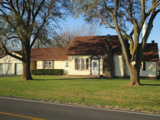 14000 Cooks Mills Rd, Humboldt, IL 61931-7924