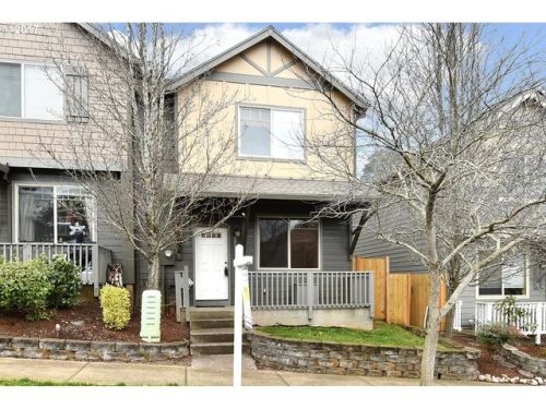 38553 Cascadia Village Dr, Sandy, OR 97055-5389