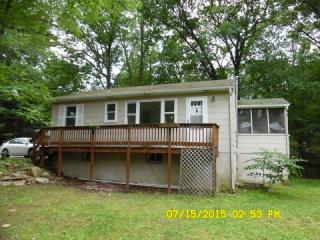 34 Vassar Trl, Hopatcong, NJ 07843-1133