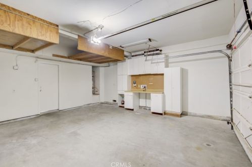 949 Lone Pine Ln, Anaheim CA  92808-2309 exterior