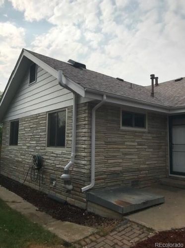 7001 52nd Ave, Arvada CO  80002-3701 exterior