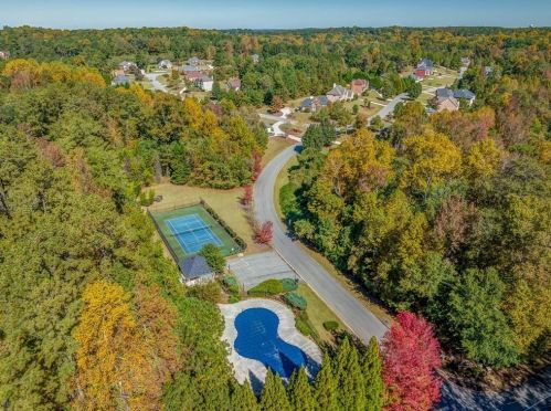 321 Mansfield Way, Stockbridge GA  30281-1579 exterior