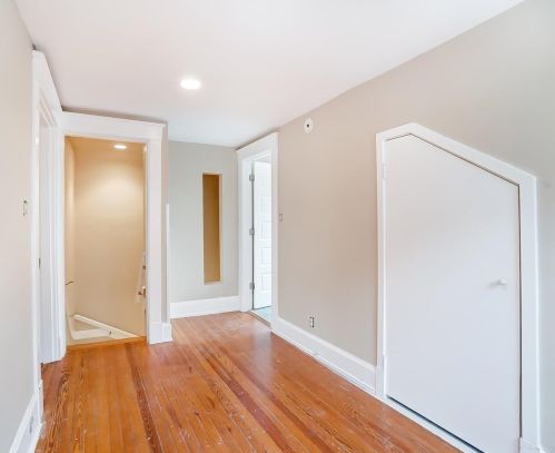 1341 Duncan Ave, Cincinnati OH 45208-2313 exterior