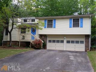 2275 Village Dr, Porterdale, GA 30016-1727