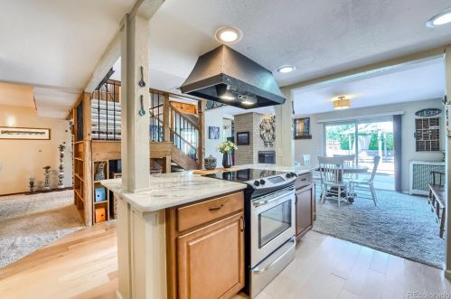 8023 Niagara Way, Englewood CO 80112-3112 exterior