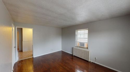 32 Gahl Ter, Cincinnati, OH 45215-3649