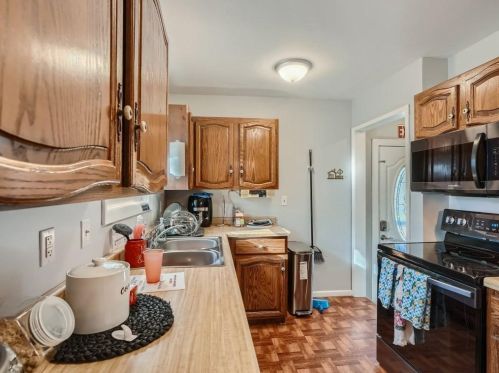 6501 57th Ave, Minneapolis MN  55428-3516 exterior