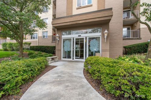 480 Montrose Ave, Wood Dale, IL 60191-2164
