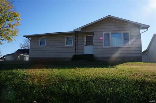 939 Drury Ln, Perryville, MO 63775-1665