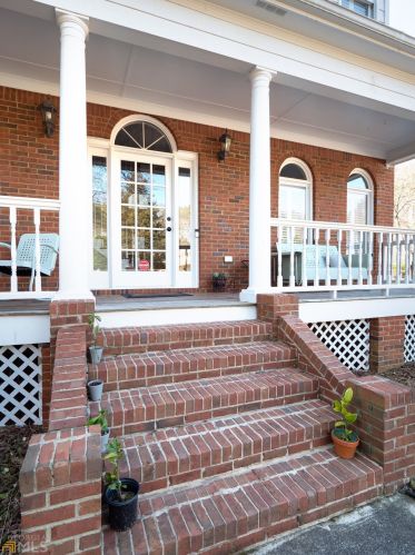 2075 Whispering Pines Ln, Mcdonough, GA 30253-8622
