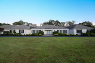 144 Highland Dr, Pittston PA  18640-3241 exterior