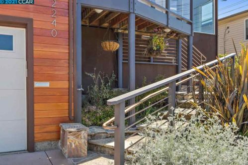 2240 Mira Vista Dr, Richmond, CA 94530-1743