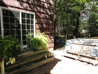 5029 Anderson Rd, Cleveland OH  44124-1007 exterior