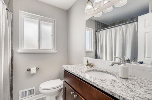 1652 Grape St, Denver CO 80220-1349 exterior