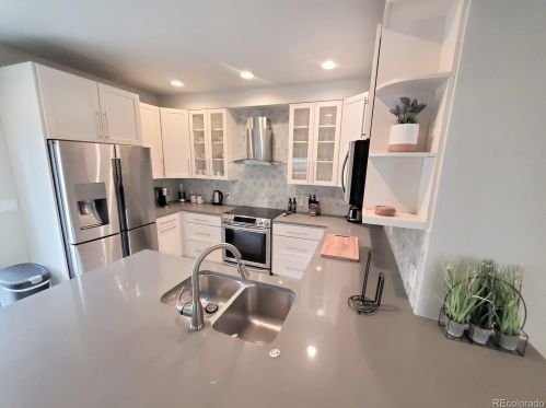 3621 Zuni St, Denver CO  80211-2956 exterior