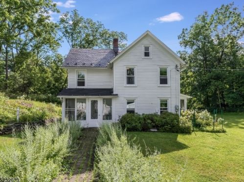 265 Newton Swartswood Rd, Fredon, NJ 07860-6341