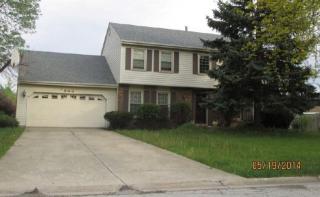 896 Charles St, Crete, IL 60417-1527