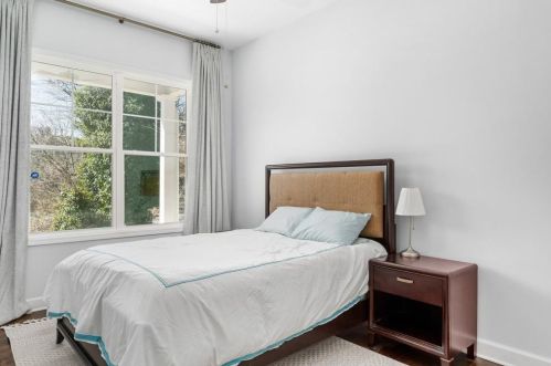1941 Felker Ward St, Atlanta GA  30318-1810 exterior