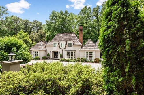 3392 Kilby Pl, Atlanta, GA 30327-2214