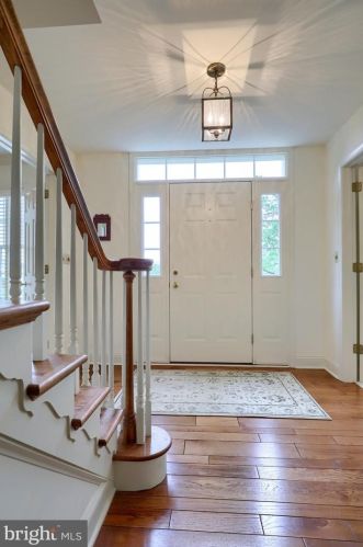 2530 Brookside Dr, Lancaster, PA 17601-1970