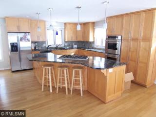 230 Marie Ave, Saint Paul MN  55118-4002 exterior