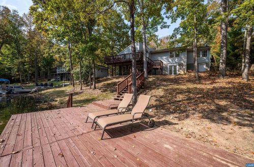 13 Piedmont Ln, Bybee VA  22963-2128 exterior