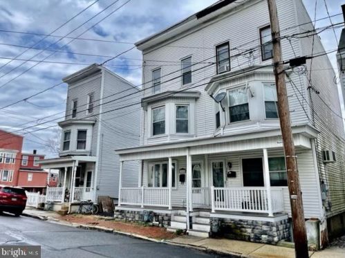 1538 Norwegian St, Primrose, PA 17901-2219