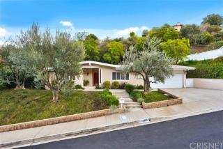 3442 Green Vista Dr, Van Nuys, CA 91436-4012