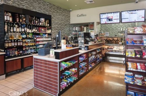 5115 Scholarship, Irvine CA  92612-5696 exterior