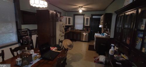3176 George St, York, PA 17406-3000