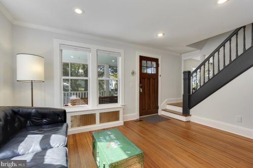 707 Silver Spring Ave, Silver Spring MD  20910-4661 exterior